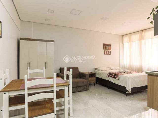 Apartamento com 1 quarto à venda na Avenida João Pessoa, 1203, Farroupilha, Porto Alegre, 25 m2 por R$ 180.000