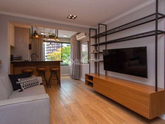 Apartamento com 2 quartos à venda na Rua Germano Petersen Júnior, 525, Auxiliadora, Porto Alegre, 73 m2 por R$ 648.250