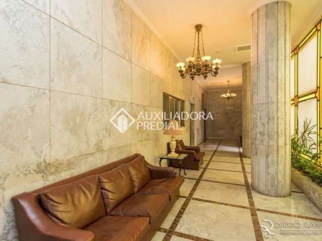 Apartamento com 3 quartos à venda na Avenida Independência, 98, Independência, Porto Alegre, 133 m2 por R$ 595.000