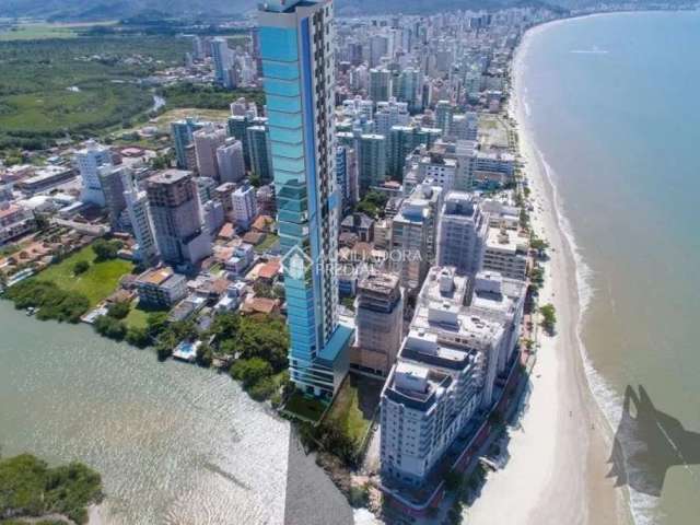 Apartamento com 4 quartos à venda na Avenida 276, 45, Meia Praia, Itapema, 196 m2 por R$ 10.500.000