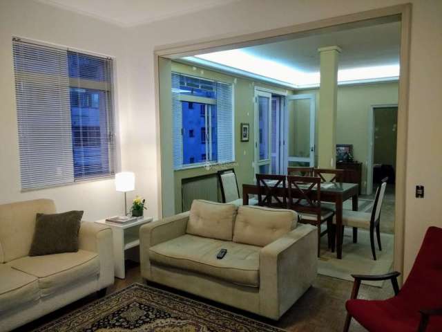 Apartamento com 3 quartos à venda na Rua Marechal Floriano Peixoto, 370, Centro Histórico, Porto Alegre, 203 m2 por R$ 550.000