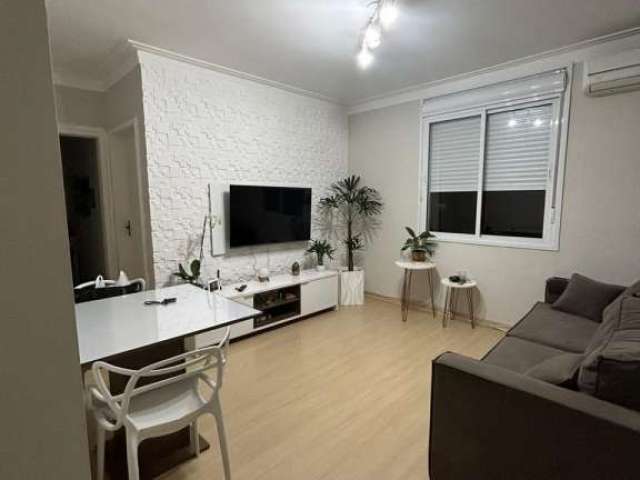 Apartamento com 2 quartos à venda na Avenida Taquary, 605, Cristal, Porto Alegre, 51 m2 por R$ 235.000