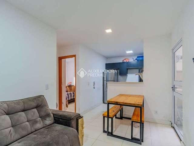 Apartamento com 2 quartos à venda na Rua Atílio Supertti, 2164, Vila Nova, Porto Alegre, 48 m2 por R$ 192.000