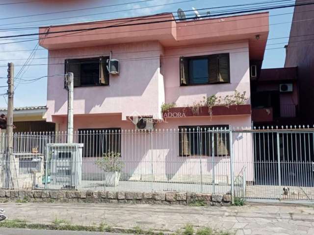 Casa com 3 quartos à venda na Rua Oliveira Lopes, 300, Sarandi, Porto Alegre, 261 m2 por R$ 1.000.000