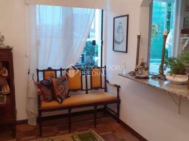 Apartamento com 2 quartos à venda na Rua Tiradentes, 318, Independência, Porto Alegre, 65 m2 por R$ 340.000