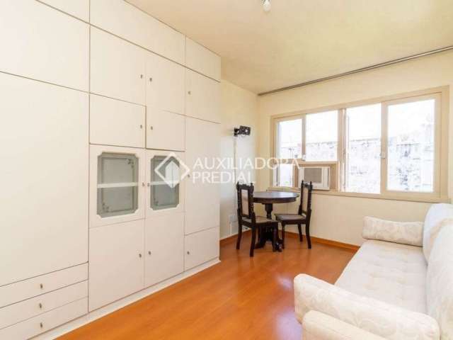 Apartamento com 1 quarto à venda na Avenida Ipiranga, 1300, Azenha, Porto Alegre, 23 m2 por R$ 130.000