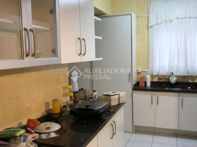 Apartamento com 3 quartos à venda na Avenida Independência, 831, Independência, Porto Alegre, 163 m2 por R$ 570.000