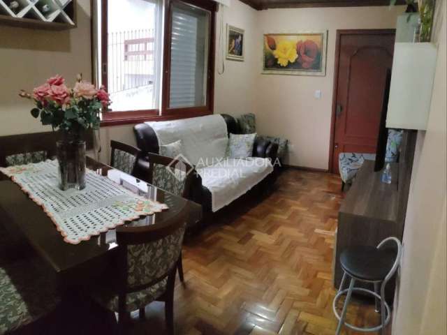 Apartamento com 2 quartos à venda na Rua Professora Cecy Cordeiro Thofehrn, 155, Sarandi, Porto Alegre, 55 m2 por R$ 320.000