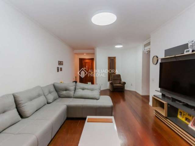 Apartamento com 3 quartos à venda na Rua Sinimbú, 223, Petrópolis, Porto Alegre, 166 m2 por R$ 850.000