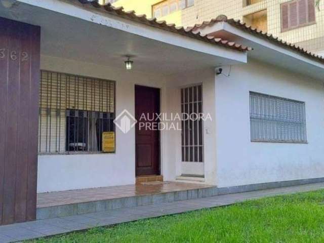 Casa com 4 quartos à venda na Avenida Quito, 362, Jardim Lindóia, Porto Alegre, 208 m2 por R$ 800.000