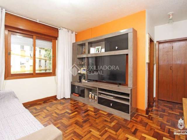 Apartamento com 2 quartos à venda na Rua Roque Calage, 280, Passo da Areia, Porto Alegre, 51 m2 por R$ 269.000