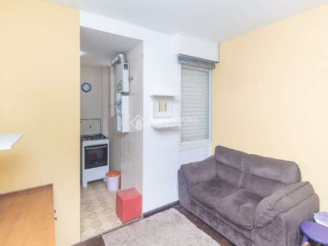 Apartamento com 1 quarto para alugar na Rua Demétrio Ribeiro, 185, Centro Histórico, Porto Alegre, 24 m2 por R$ 1.700