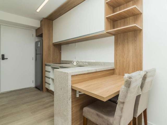 Apartamento com 1 quarto para alugar na Avenida dos Cubanos, 114, Partenon, Porto Alegre, 28 m2 por R$ 2.300