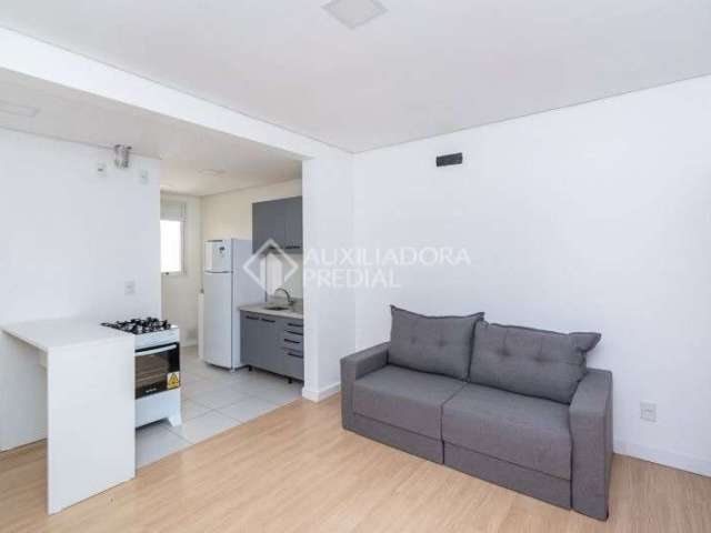 Apartamento com 1 quarto para alugar na Rua Sarmento Leite, 639, Centro Histórico, Porto Alegre, 38 m2 por R$ 2.200