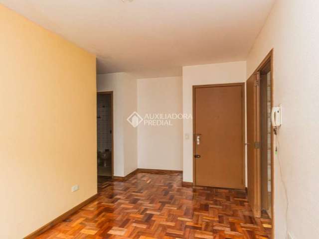 Apartamento com 2 quartos para alugar na Rua Barão de Bagé, 363, Vila Jardim, Porto Alegre, 60 m2 por R$ 1.400