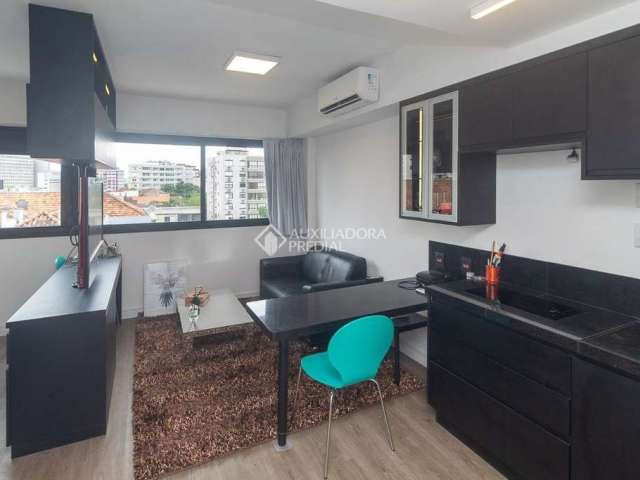 Apartamento com 1 quarto para alugar na Rua Professor Duplan, 50, Rio Branco, Porto Alegre, 33 m2 por R$ 2.700