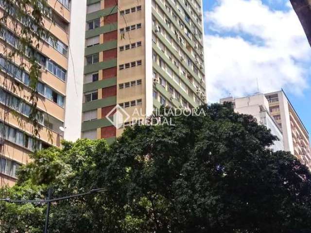 Apartamento com 2 quartos para alugar na Avenida Senador Salgado Filho, 257, Centro Histórico, Porto Alegre, 70 m2 por R$ 2.200