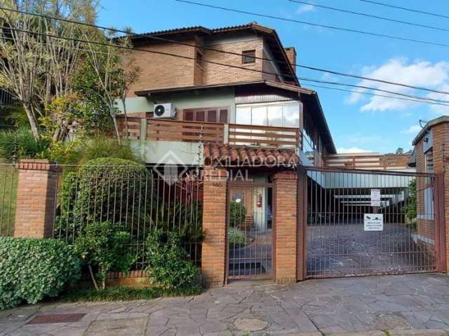 Casa em condomínio fechado com 3 quartos para alugar na Rua Doutor David de Azevedo Gusmão, 185, Jardim Isabel, Porto Alegre, 197 m2 por R$ 4.500