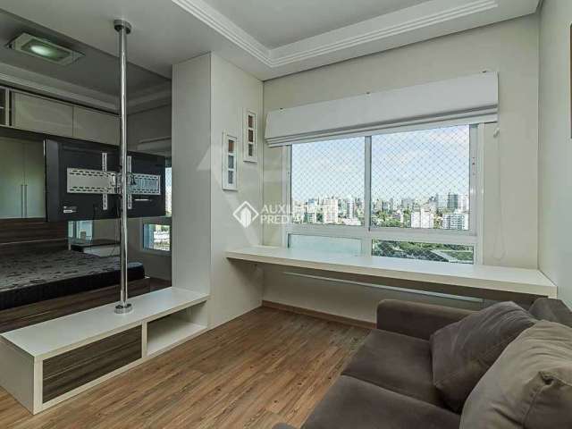 Apartamento com 1 quarto para alugar na Rua Valdir Antônio Lopes, 199, Três Figueiras, Porto Alegre, 37 m2 por R$ 3.300