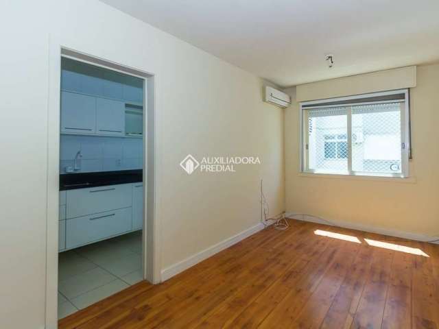 Apartamento com 1 quarto para alugar na Rua Ângelo Crivellaro, 480, Jardim do Salso, Porto Alegre, 45 m2 por R$ 1.400