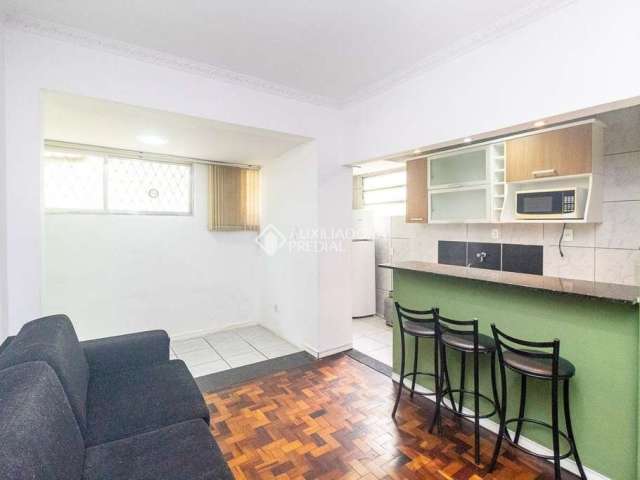 Apartamento com 1 quarto para alugar na Avenida Cristóvão Colombo, 840, Floresta, Porto Alegre, 34 m2 por R$ 1.490