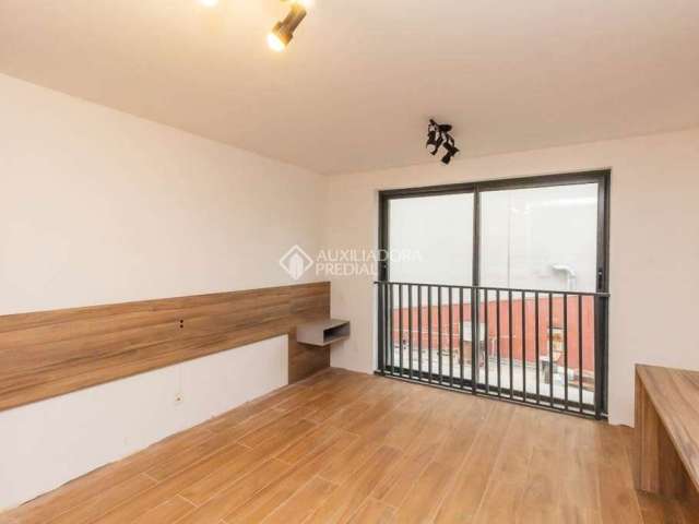 Apartamento com 1 quarto para alugar na Rua Vinte e Quatro de Outubro, 1585, Auxiliadora, Porto Alegre, 25 m2 por R$ 2.500