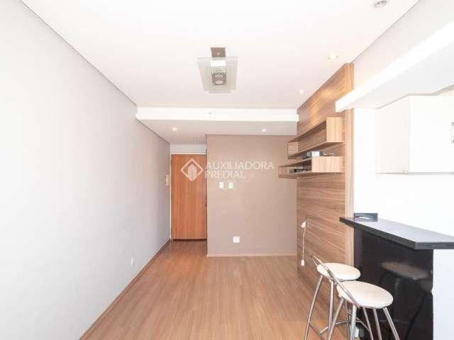 Apartamento com 2 quartos para alugar na Rua Ricalde Marques, 242, Jardim São Pedro, Porto Alegre, 54 m2 por R$ 1.700