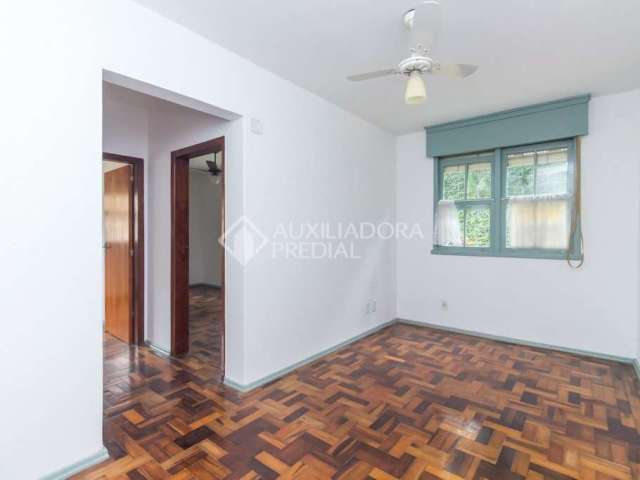 Apartamento com 2 quartos para alugar na Avenida Professor Oscar Pereira, 1220, Azenha, Porto Alegre, 52 m2 por R$ 950