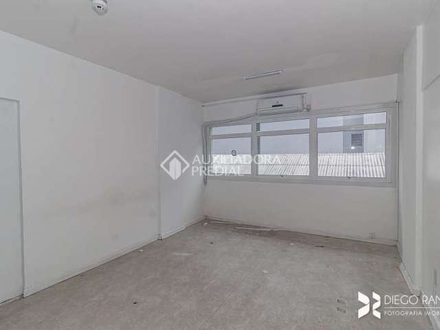 Sala comercial para alugar na Rua Uruguai, 335, Centro Histórico, Porto Alegre, 25 m2 por R$ 300