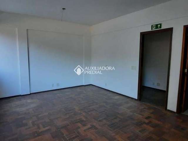 Sala comercial para alugar na Rua Vinte e Quatro de Outubro, 1557, Moinhos de Vento, Porto Alegre, 31 m2 por R$ 869