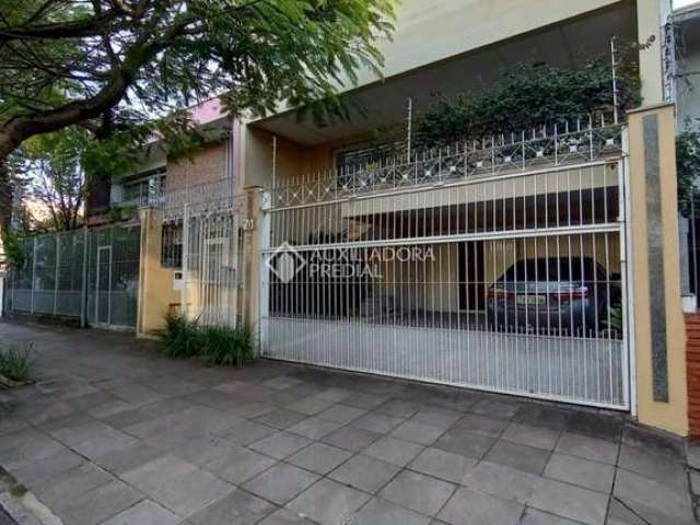 Casa comercial para alugar na Rua Portugal, 71, São João, Porto Alegre, 459 m2 por R$ 12.000