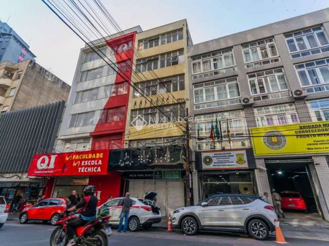 Prédio para alugar na Avenida Alberto Bins, 334, Centro Histórico, Porto Alegre, 1800 m2 por R$ 18.000