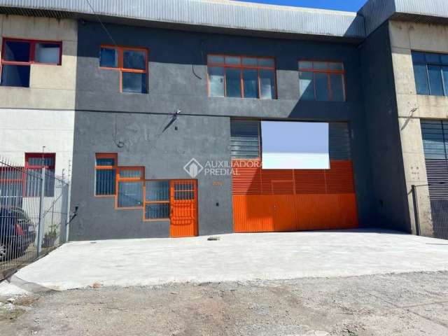 Barracão / Galpão / Depósito para alugar na Avenida Plínio Kroeff, 2030, Sarandi, Porto Alegre, 407 m2 por R$ 7.000