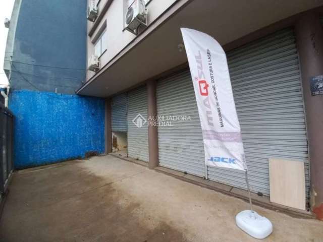 Terreno comercial para alugar na Avenida Cairu, 712, Navegantes, Porto Alegre, 260 m2 por R$ 2.800