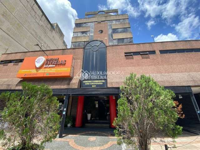 Sala comercial para alugar na Cristóvão Colombo, 881, Moinhos de Vento, Porto Alegre, 37 m2 por R$ 720