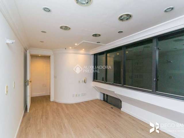 Sala comercial para alugar na Avenida Carlos Gomes, 403, Auxiliadora, Porto Alegre, 51 m2 por R$ 2.100