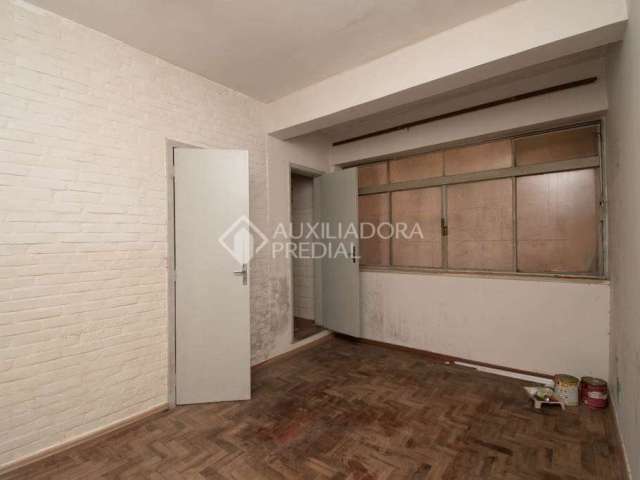 Sala comercial para alugar na Rua dos Andradas, 1560, Centro Histórico, Porto Alegre, 21 m2 por R$ 700