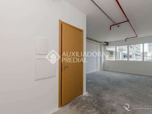 Sala comercial para alugar na Rua Gomes Jardim, 201, Santana, Porto Alegre, 36 m2 por R$ 2.000