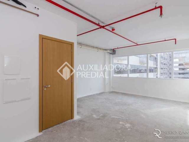 Sala comercial para alugar na Rua Gomes Jardim, 283, Santana, Porto Alegre, 36 m2 por R$ 2.000