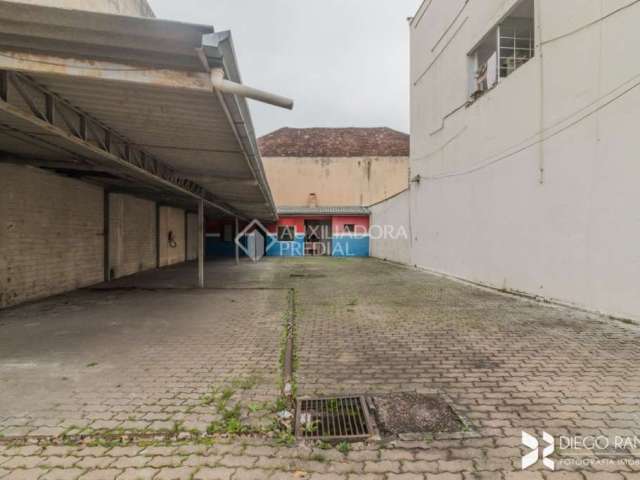 Terreno comercial para alugar na Rua Doutor João Inácio, 1067, Navegantes, Porto Alegre, 300 m2 por R$ 2.300