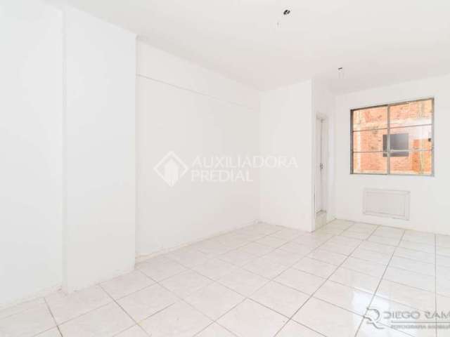 Sala comercial para alugar na Rua Marechal Floriano Peixoto, 38, Centro Histórico, Porto Alegre, 22 m2 por R$ 250