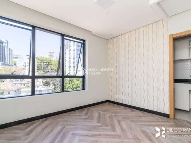 Sala comercial para alugar na Rua Ramiro Barcelos, 685, Floresta, Porto Alegre, 47 m2 por R$ 2.530