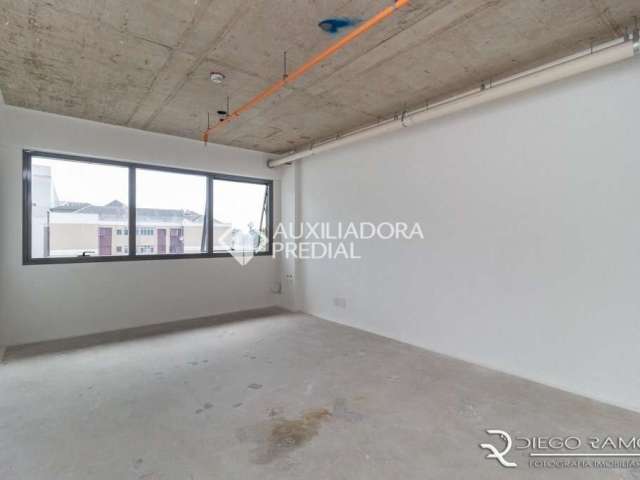 Sala comercial para alugar na ASSIS BRASIL, 2827, Passo da Areia, Porto Alegre, 36 m2 por R$ 1.200