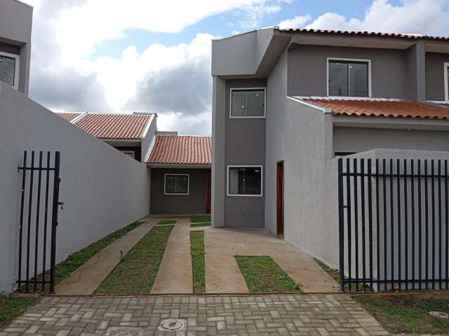 Casa em condomínio fechado com 2 quartos à venda no Campo de Santana, Curitiba  por R$ 220.000