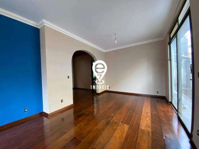 Casa à venda, 3 quartos, 1 suíte, 4 vagas, Bosque da Saúde - São Paulo/SP