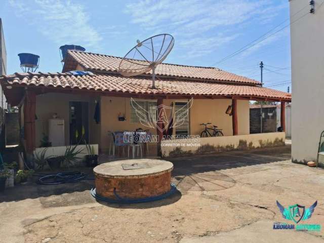 Casa para Venda em Caldas Novas, Jardim dos Turistas, 3 dormitórios, 1 suíte, 1 banheiro, 1 vaga