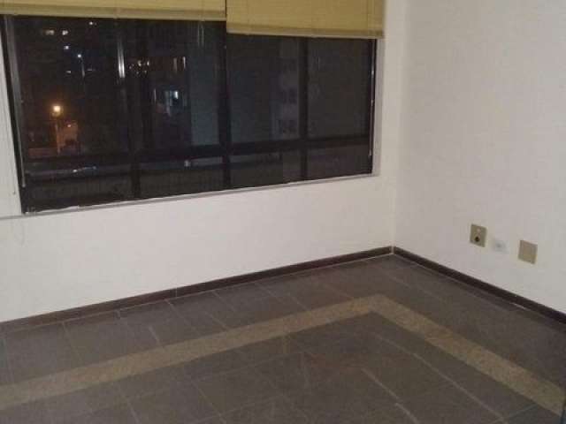 Sala comercial no centro