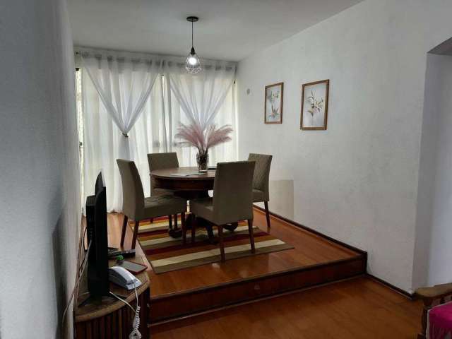 Apartamento com 2 dormitórios à venda, 54 m² por R$ 220.000 - Vila Valqueire - Rio de Janeiro/RJ