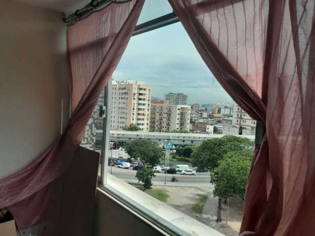 Apartamento à Venda em Madureira, Rio de Janeiro/RJ: 85 m² com 2 Dormitórios por R$ 199.999 - Oport