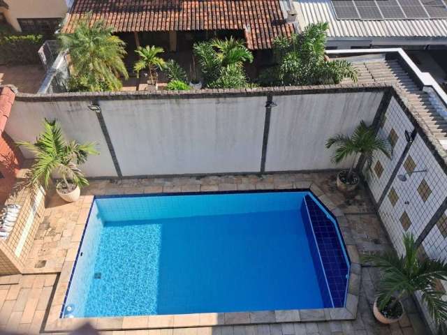 Casa com 3 dormitórios à venda, 210 m² por R$ 1.050.000 - Vila Valqueire - Rio de Janeiro/RJ